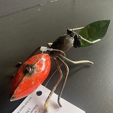 Zimba-Arts red Ant